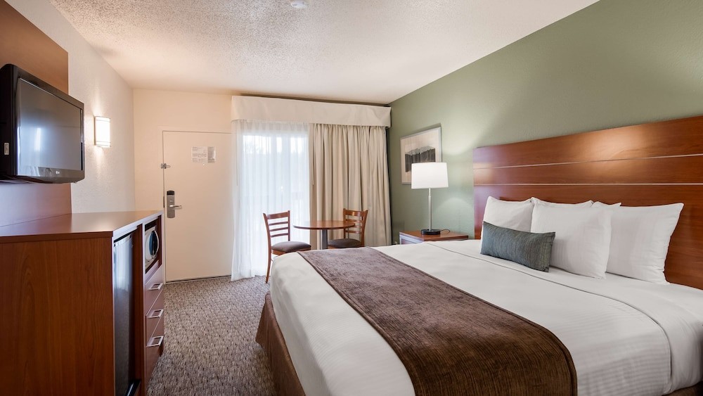 Best Western Buffalo Ridge Inn